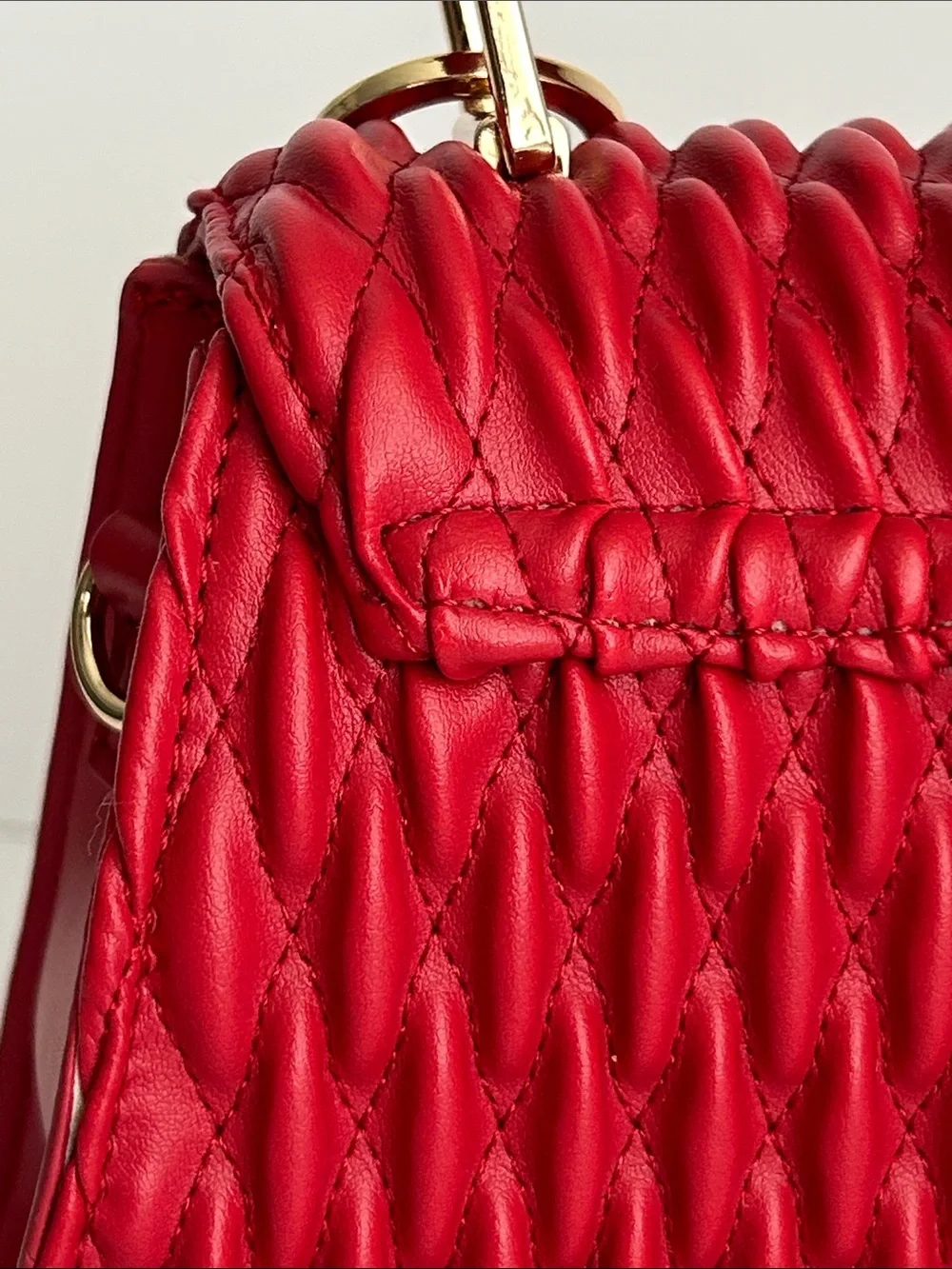 Anne Klein - Vibrant red mini satchel